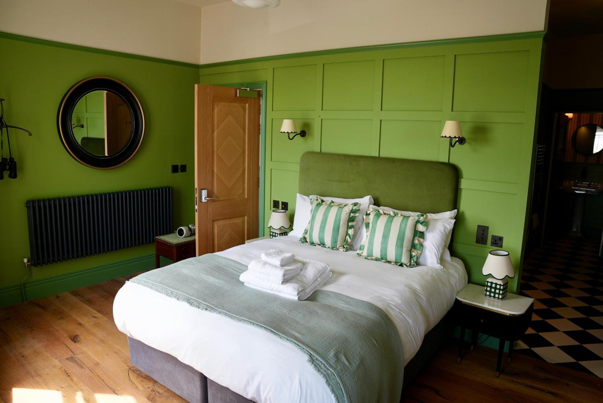 The London & Paris Hotel Фолькустоун Экстерьер фото